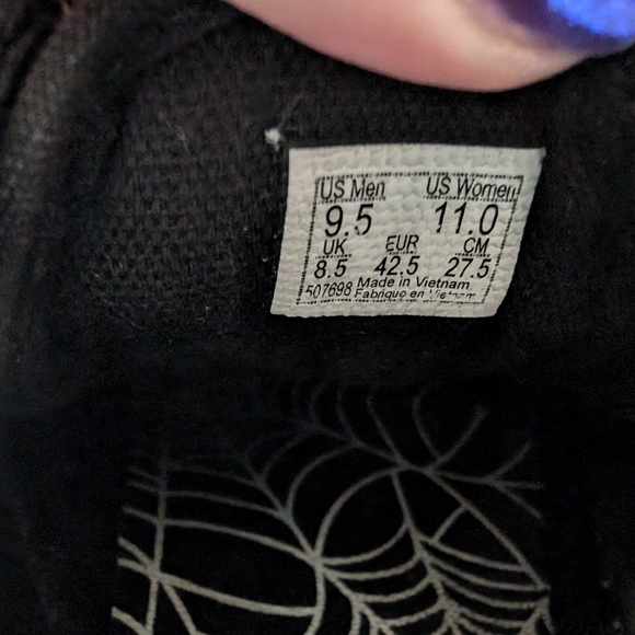 VANS Old Skool "Frights Off The Wall" Glow in The Dark Shoes M9.5/W11 - Picture 10 of 11